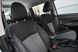 2022 Mitsubishi Triton GLX