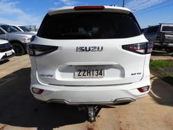 2021 Isuzu MU-X LS-T