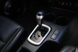2023 Toyota Hilux SR5