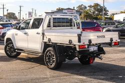 2023 Toyota Hilux SR5