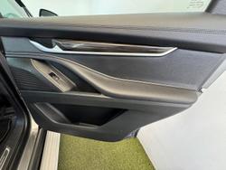 2023 LDV D90 Executive
