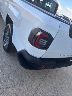 2025 Kia Tasman SX