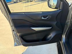 2023 Nissan Navara ST-X