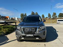 2023 Nissan Navara ST-X