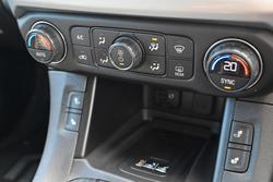 2019 Holden Acadia LTZ