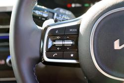 2025 Kia Carnival GT-Line HEV