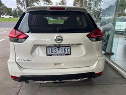 2022 Nissan X-TRAIL ST