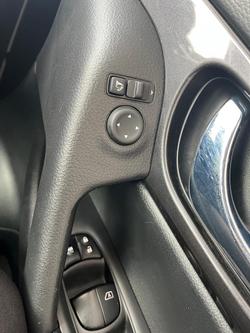 2022 Nissan X-TRAIL ST