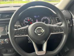 2022 Nissan X-TRAIL ST