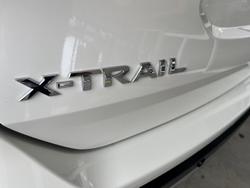 2022 Nissan X-TRAIL ST