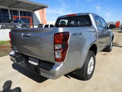 2024 Isuzu D-MAX LS-M