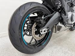 2025 CFMOTO 675 NK grey