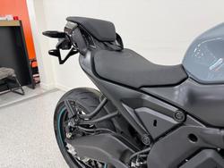 2025 CFMOTO 675 NK grey