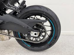 2025 CFMOTO 675 NK grey