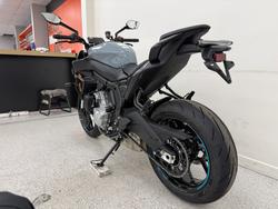 2025 CFMOTO 675 NK grey