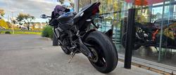 2020 Yamaha YZF-R1 BLACK
