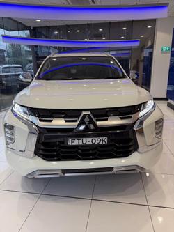 2024 Mitsubishi Pajero Sport GLX