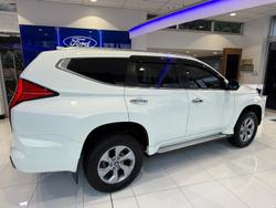 2024 Mitsubishi Pajero Sport GLX