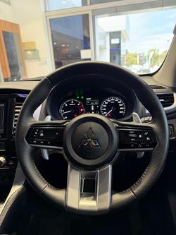 2024 Mitsubishi Pajero Sport GLX