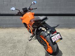 2025 Ktm 390 DUKE ORANGE