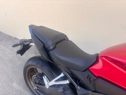 2025 Honda CB650R EXTREME RED