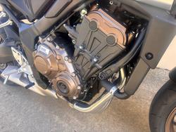 2025 Honda CB650R EXTREME RED