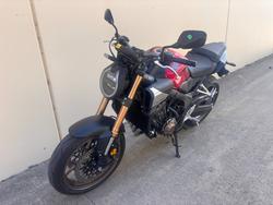 2025 Honda CB650R EXTREME RED