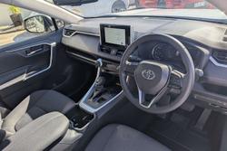 2024 Toyota RAV4 GXL