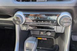 2024 Toyota RAV4 GXL
