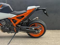 2026 Ktm 2026 Ktm 990CC 990 DUKE R BLACK