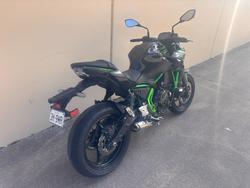 2025 Kawasaki Z650L (LAMS) BLACK