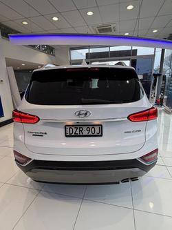 2018 Hyundai Santa Fe Highlander