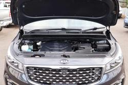 2018 Kia Carnival Platinum