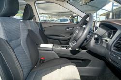2024 Nissan X-TRAIL ST