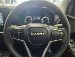 2025 Isuzu MU-X LS-M