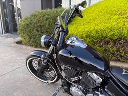 2010 Yamaha XVS650 V-STAR CUSTOM Black