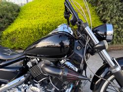 2010 Yamaha XVS650 V-STAR CUSTOM Black
