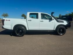 2018 Isuzu D-MAX LS-M