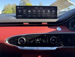 2022 Genesis GV70