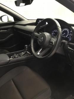 2025 Mazda 3 G20 Pure