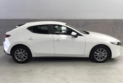 2025 Mazda 3 G20 Pure