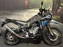 CFMOTO 450 MT