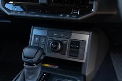 2026 Toyota Hilux SR5 48V