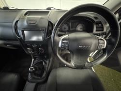 2017 Isuzu D-MAX SX
