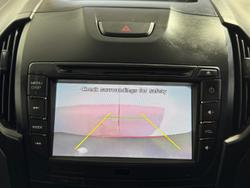 2017 Isuzu D-MAX SX