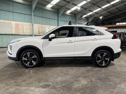 2022 Mitsubishi Eclipse Cross ES