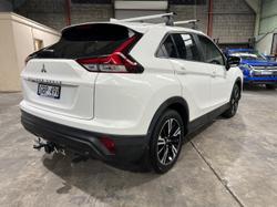 2022 Mitsubishi Eclipse Cross ES