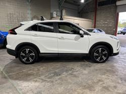 2022 Mitsubishi Eclipse Cross ES