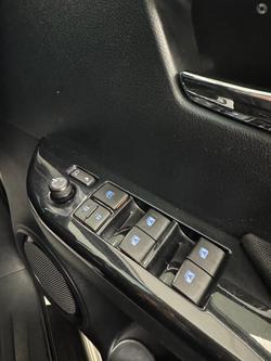 2019 Toyota Hilux SR5 GUN126R 4X4 Dual Range Glacier White