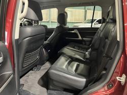 2017 Toyota Landcruiser VX